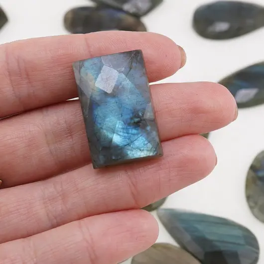 Cabochon Labradorit 7-8g, imagine 9