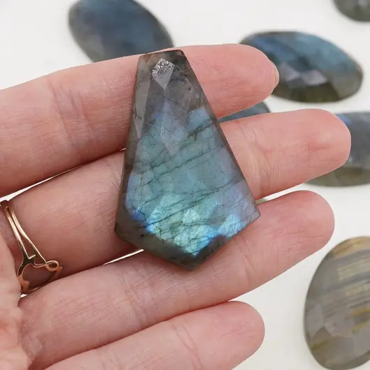 Cabochon Labradorit 9-10g, imagine 5