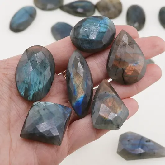 Cabochon Labradorit 9-10g, imagine 10