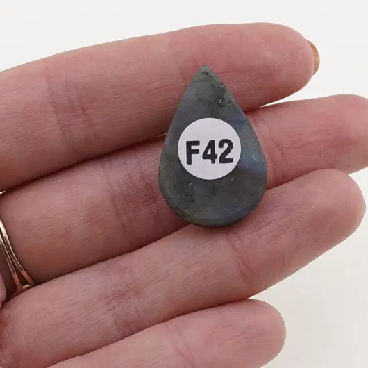 Cabochon Labradorit fatetat 26x17x7mm F42, imagine 2