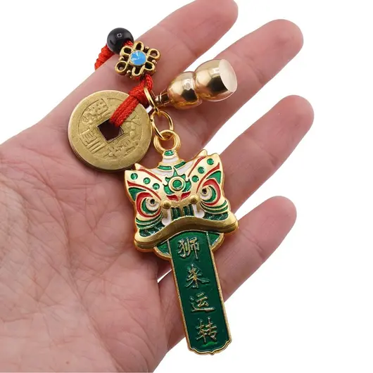 Breloc Feng Shui cu dragon verde si mantra pentru flux financiar, premium, imagine 3