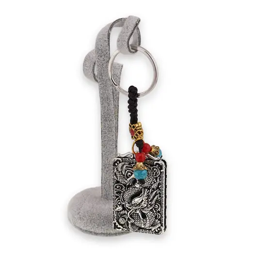 Breloc Feng Shui argintiu cu nod mistic si Dragonul Imperial pentru noroc si putere, imagine 2