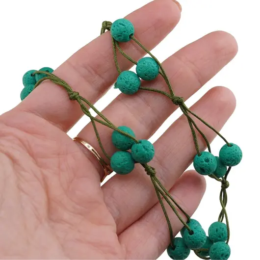 Colier confectionat manual pe snur cu Roca vulcanica verde sfere, 8mm, imagine 4