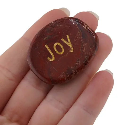 Cristal slefuit Jasp rosu cu afirmatie gravata -  Joy, imagine 4