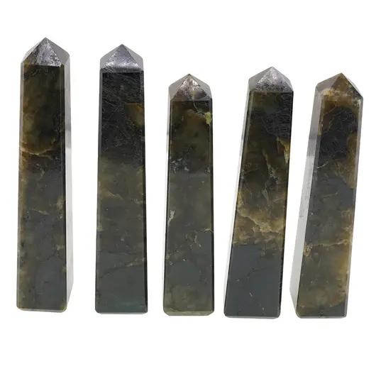 Turn / Obelisc cu patru fatete din Labradorit, 100-130g