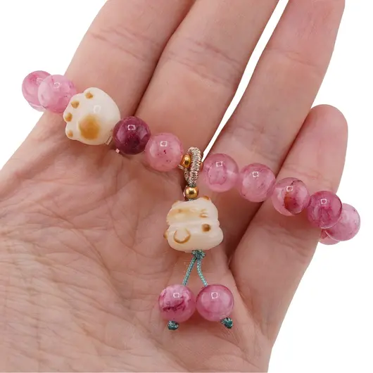 Bratara pe elastic cu Agat roz sfere 8mm si charm Maneki Neko, imagine 3