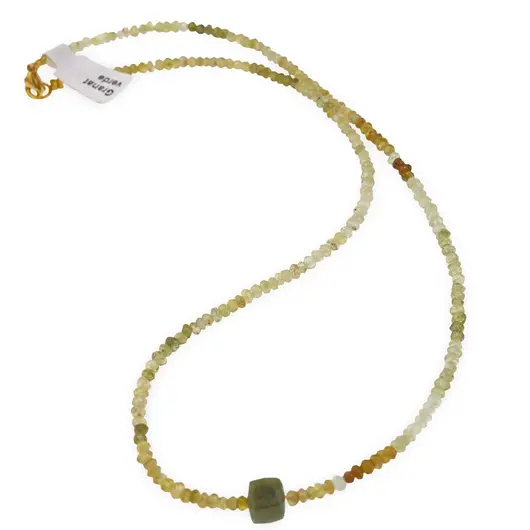 Colier Granat verde discuri fatetate 3mm si cub fatetat 6-7mm
