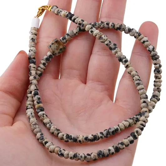 Colier Jasp dalmatian discuri fatetate 4mm si cub fatetat 7-8mm, imagine 4