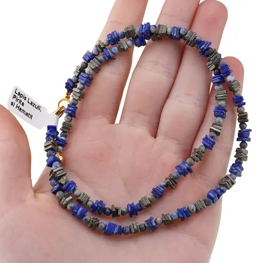 Colier Lapis Lazuli sfere si patratele 3-4mm cu Pirita patratele si sfera fatetata din Hematit auriu 6mm, imagine 4