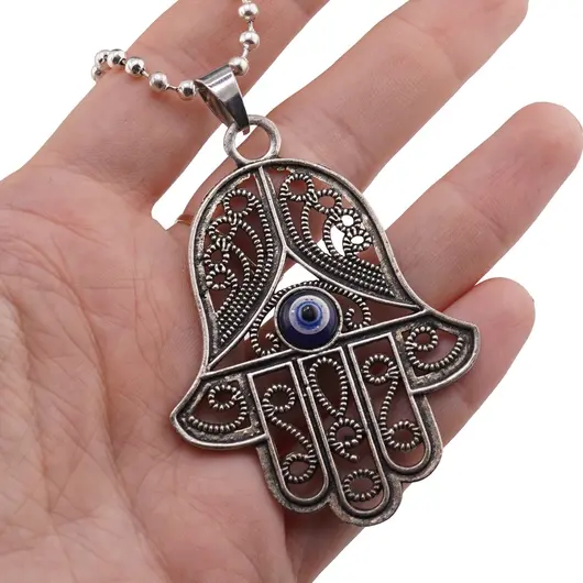 Colier Feng Shui cu pandantiv Hamsa si ochi protector, 6cm, imagine 3