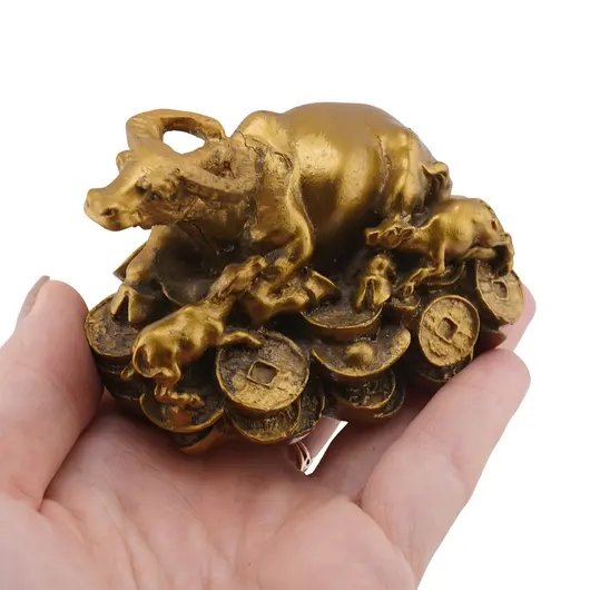 Statueta Feng Shui Bivol cu pui din rasina, 8,5cm, imagine 3