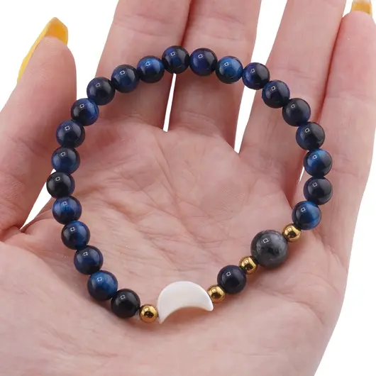 Bratara Ochi de tigru albastru sfere 6mm, Larvikit 8mm si luna din Sidef 12mm cu bumbi aurii, imagine 3
