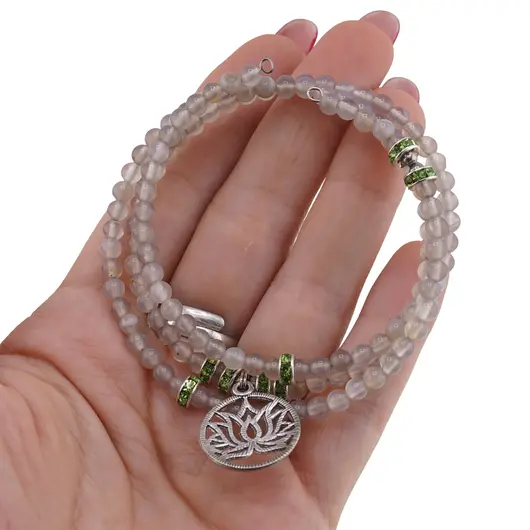 Bratara tripla ajustabila cu pietre semipretioase, Agat gri sfere 4mm cu charm floare de lotus si zirconiu verde, imagine 3