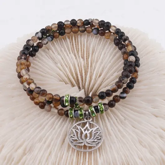 Bratara tripla ajustabila cu pietre semipretioase, Agat maro sfere 4mm cu charm floare de lotus si zirconiu verde, imagine 2