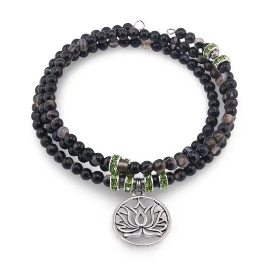 Bratara tripla ajustabila cu pietre semipretioase, Agat negru sfere 4mm cu charm floare de lotus si zirconiu verde