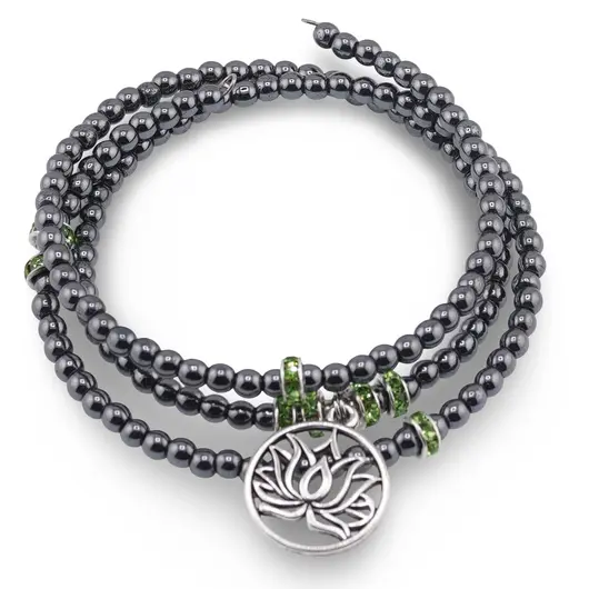 Bratara tripla ajustabila cu pietre semipretioase, Hematit sfere 4mm cu charm floare de lotus si zirconiu verde