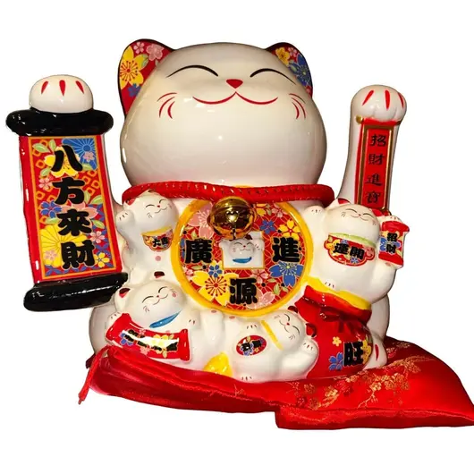 Pisica norocoasa maneki neko mare cu 4 pui