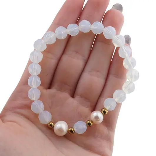 Bratara pe elastic Perle de cultura, bumbi aurii si Opalit sfere fatetate 8mm, imagine 4