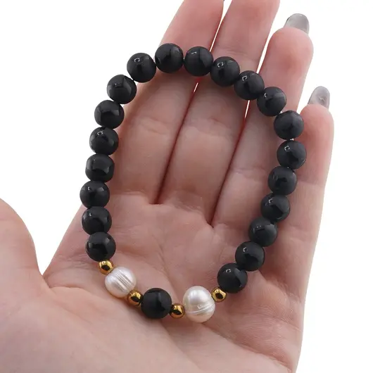 Bratara pe elastic Perle de cultura, bumbi aurii si Agat football negru sfere 8mm, imagine 4