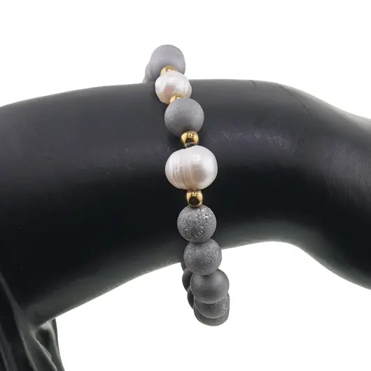 Bratara pe elastic Perle de cultura, bumbi aurii si Cuart druzy electroplacat gri sfere 8mm, imagine 3