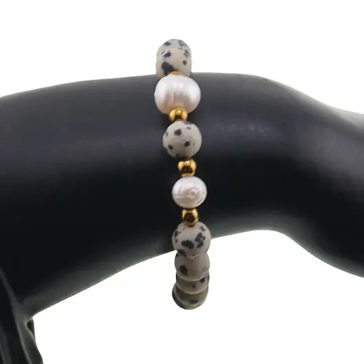 Bratara pe elastic Perle de cultura, bumbi aurii si Jasp dalmatian sfere mate 8mm, imagine 3