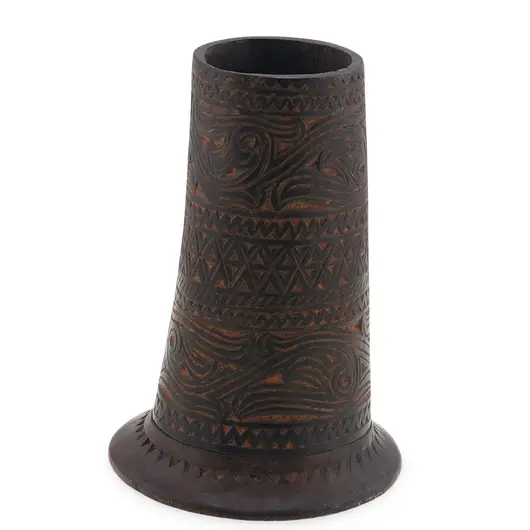 Vas conic vintage din lemn sculptat manual, model tribal, 10,5cm