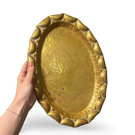Platou oval vintage din alama ciocanit manual, model margine reliefata, 36cm, imagine 3