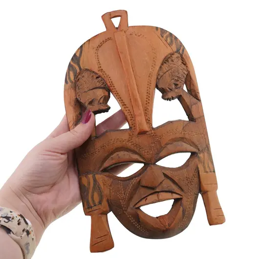 Masca africana vintage din lemn sculptat manual, maro deschis, cu doua fete laterale, 21cm, imagine 3
