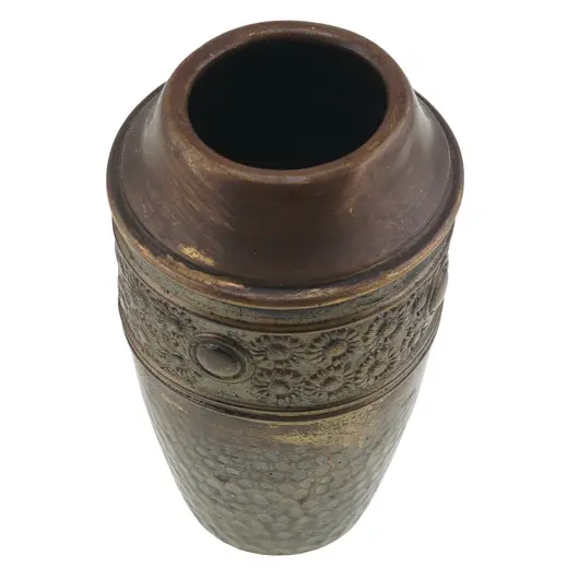 Vaza vintage din alama cu model floral in relief si textura ciocanita, 9cm, imagine 2