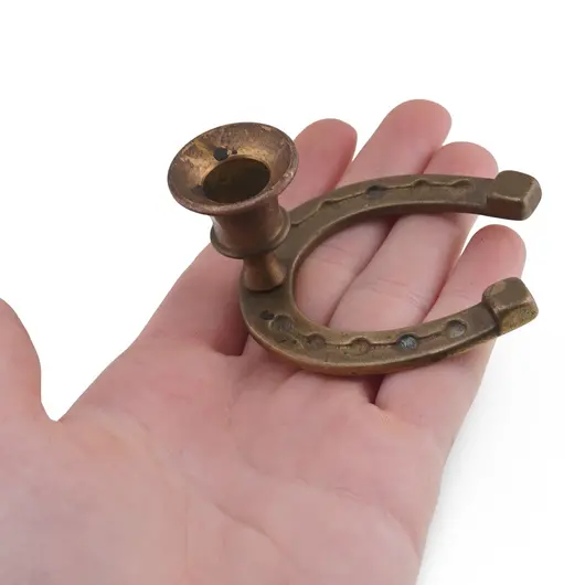 Sfesnic vintage din alama, model potcoava norocoasa, 6,5cm, imagine 3