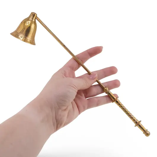 Stingator vintage din alama pentru lumanari, model clopot, 29cm, imagine 3