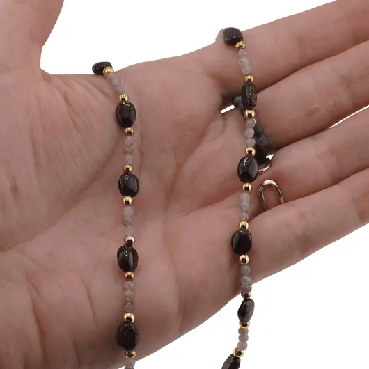 Colier Labradorit sfere 3mm, Granat neuniform 5-8mm si Hematit auriu cuburi 3mm cu bumbi aurii, imagine 3