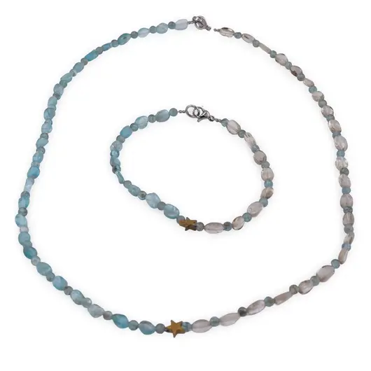 Set bratara si colier Apatit neuniform si sfere 3-6mm, Cuart fumuriu neuniform 5-8mm si steluta din Hematit auriu 6mm
