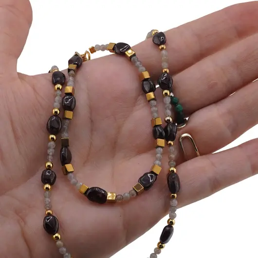 Set bratara si colier Labradorit sfere 3mm, Granat neuniform 5-8mm si Hematit auriu cuburi 3mm cu bumbi aurii, imagine 3