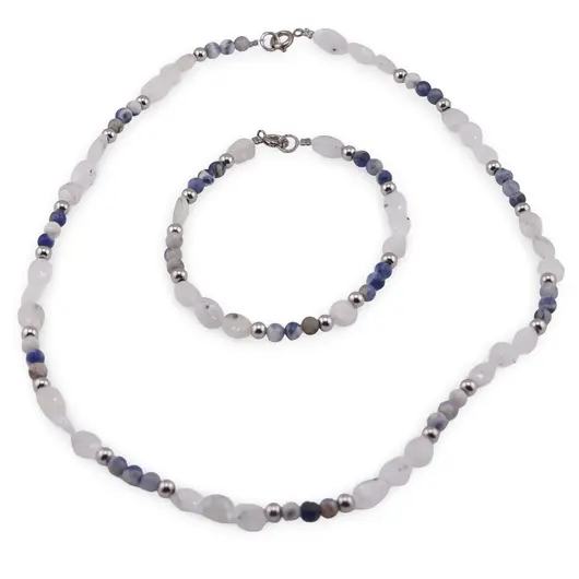 Set bratara si colier Sodalit sfere 4mm si Piatra Lunii neuniforma fatetata 6-10mm cu bumbi argintii