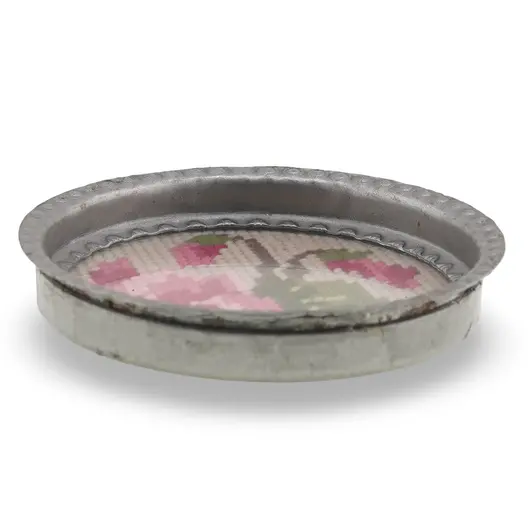 Suport pahar vintage din metal cu broderie florala roz, 9cm, imagine 2