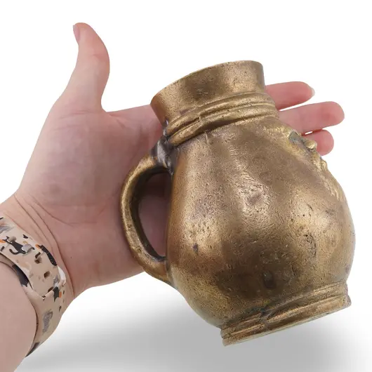 Ulcior vintage din alama cu maner si corp decorat, 12cm, imagine 3