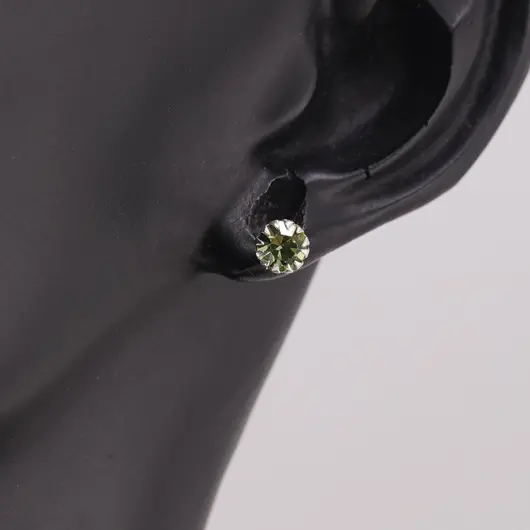 Cercei cu surub din Argint 925 si zircon verde deschis, 4-5mm, imagine 2