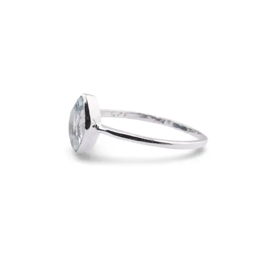 Inel din argint 925 subtire cu Topaz, marimea 54 - montura oval ascutita