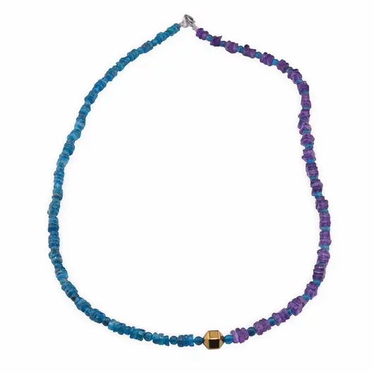 Colier Apatit rondele si sfere 3-4mm si Ametist patratele 4-5mm cu element din Hematit auriu 7mm