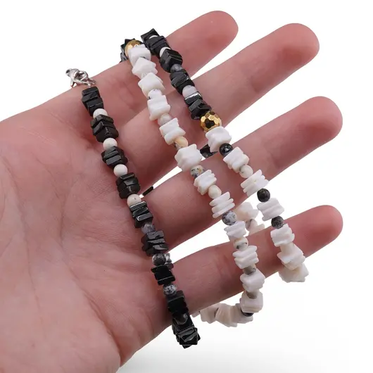 Set colier si bratara Turmalina neagra si Opal alb patratele 4-5mm cu sfere de Opal dendritic 4mm si Hematit auriu 6mm, imagine 3