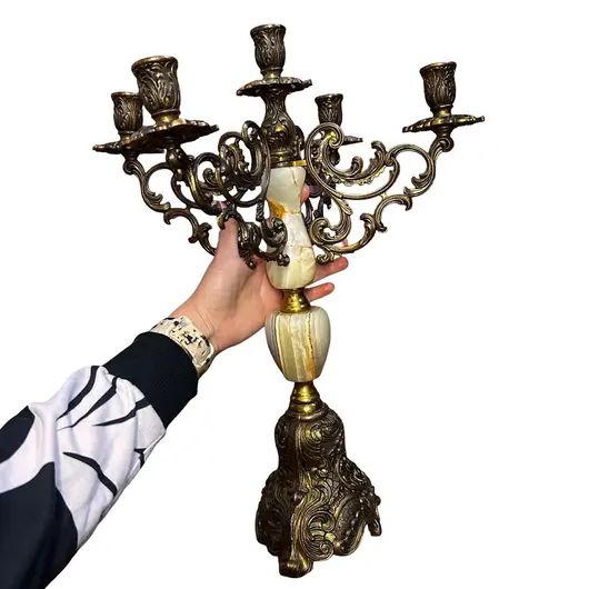 Sfesnic vintage din alama cu cinci brate si Onix de Pakistan, 43cm, imagine 3