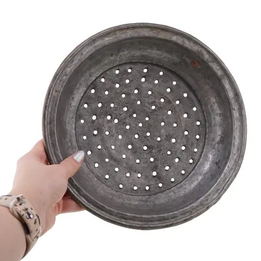 Sita vintage din metal perforat, design rustic - 23cm, imagine 3