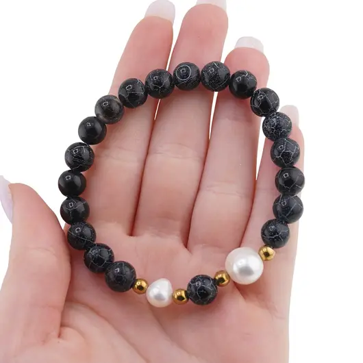 Bratara pe elastic Perle de cultura, bumbi aurii si Agat negru spider sfere 8mm, imagine 3