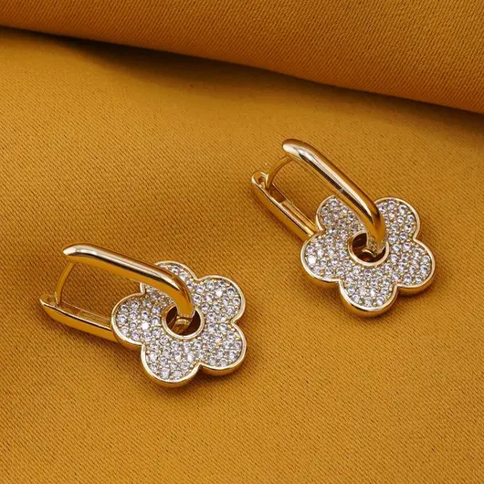 Cercei din cupru placat cu aur galben 18k, model accesoriu floare cu zirconii, imagine 2