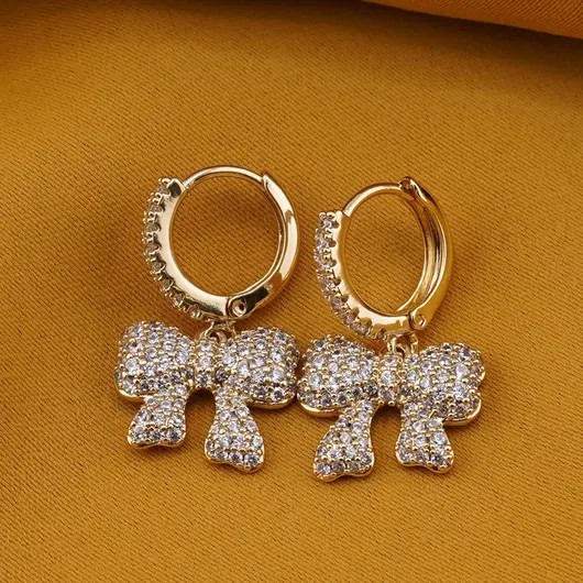 Cercei din cupru placat cu aur galben 18k, model fundita cu zirconii, imagine 2