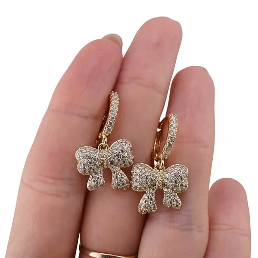 Cercei din cupru placat cu aur galben 18k, model fundita cu zirconii, imagine 3