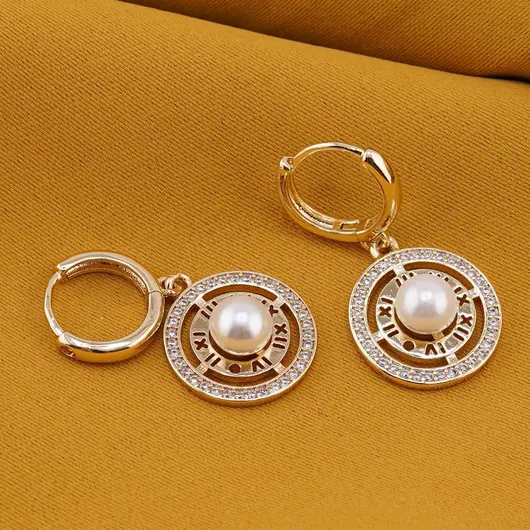 Cercei din cupru placat cu aur galben 18k, model rotund cu perla si zirconii, imagine 2