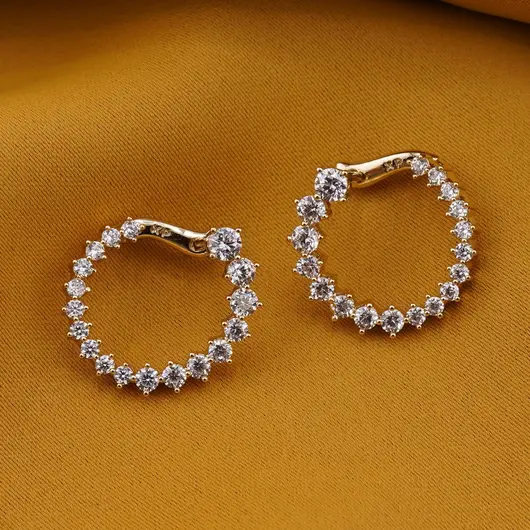 Cercei din cupru placat cu aur galben 18k, model rotund cu zirconii, imagine 2