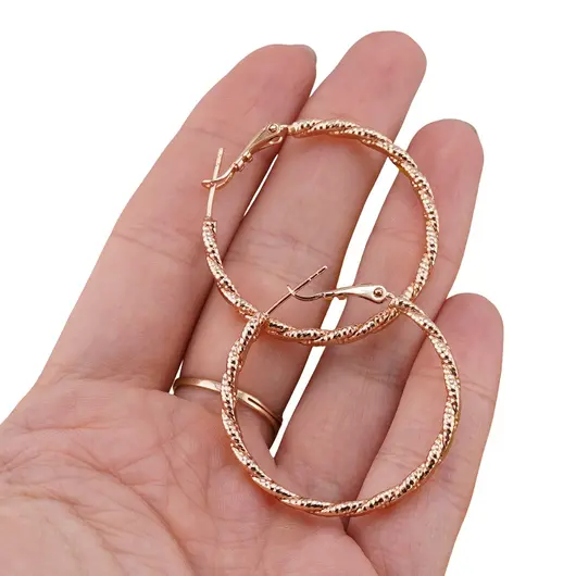 Cercei din cupru placat cu aur roz 18k, model creole rasucite, imagine 3
